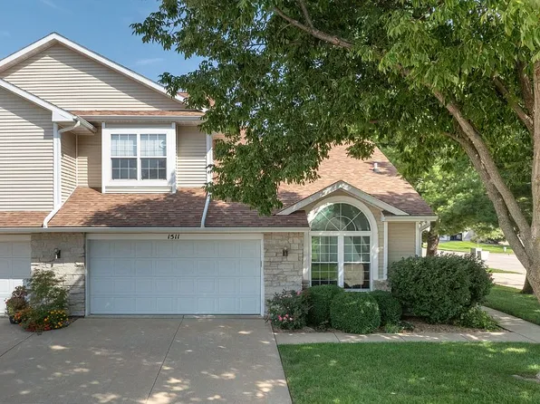 1511 Greens Way Ct NE, Cedar Rapids, IA 52402