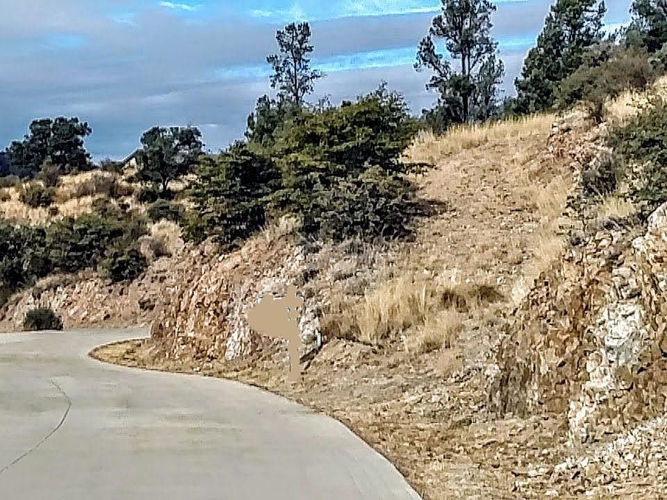 1st image of 2325 Loma Vista Dr