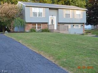 2695 Elizabeth Dr SW, Warren, OH