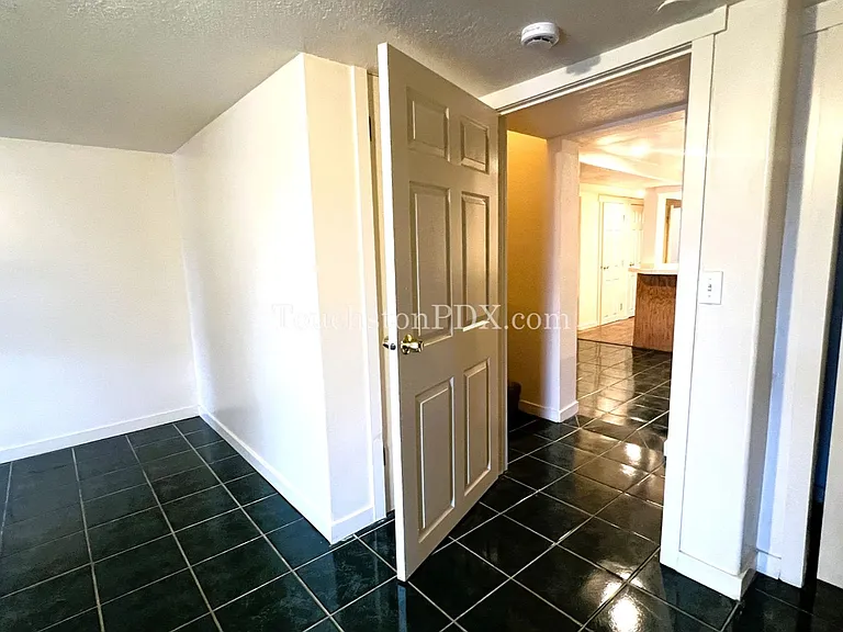 4330 SE Milwaukie Ave #B — Photo 7
