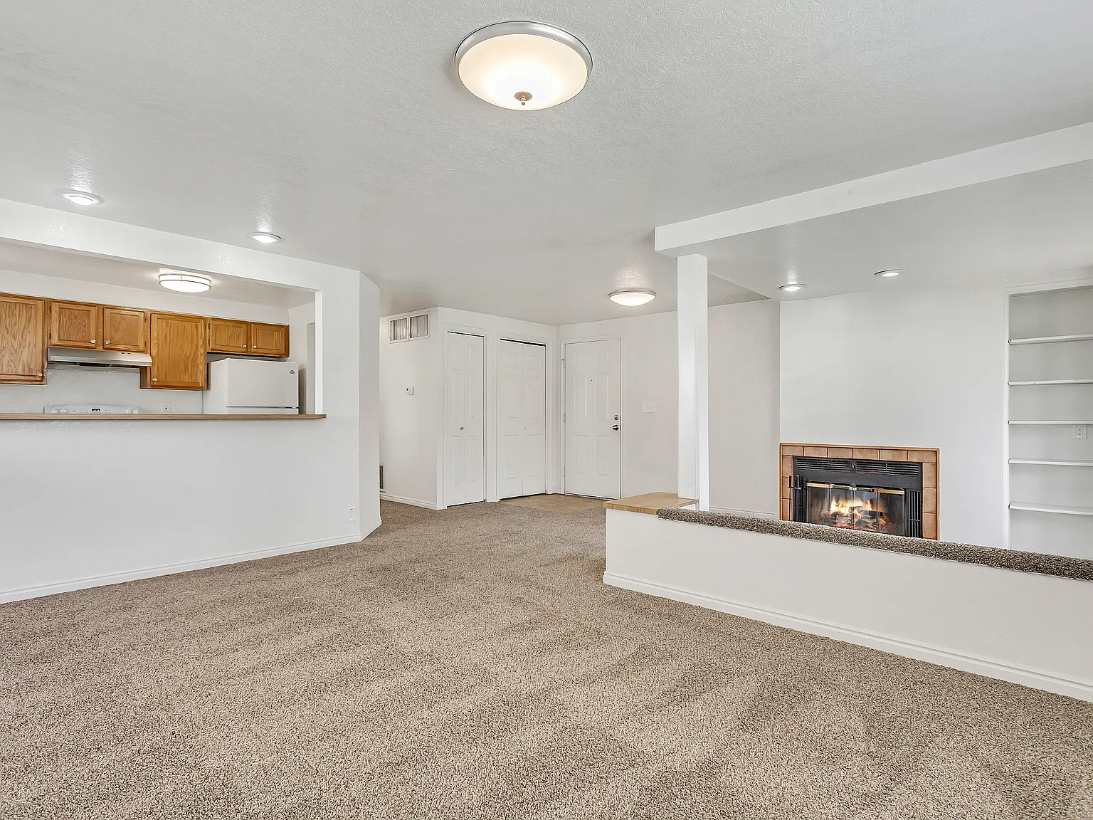 2 bed, 1100 sqft, $1,545 — Photo 3