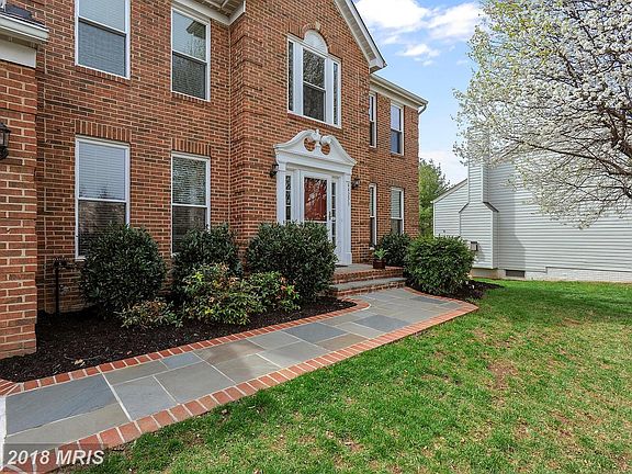 2nd image of 44293 Cuba Mills Ct