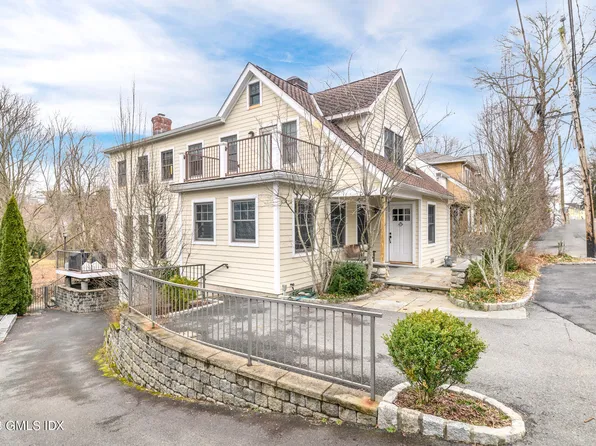 7 Caroline Pl, Greenwich, CT 06831