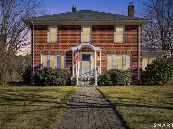 23 East Street, Stafford, CT 06076