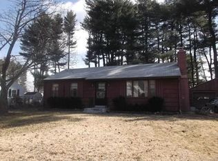 91 Dewitt St, Springfield, MA 01129