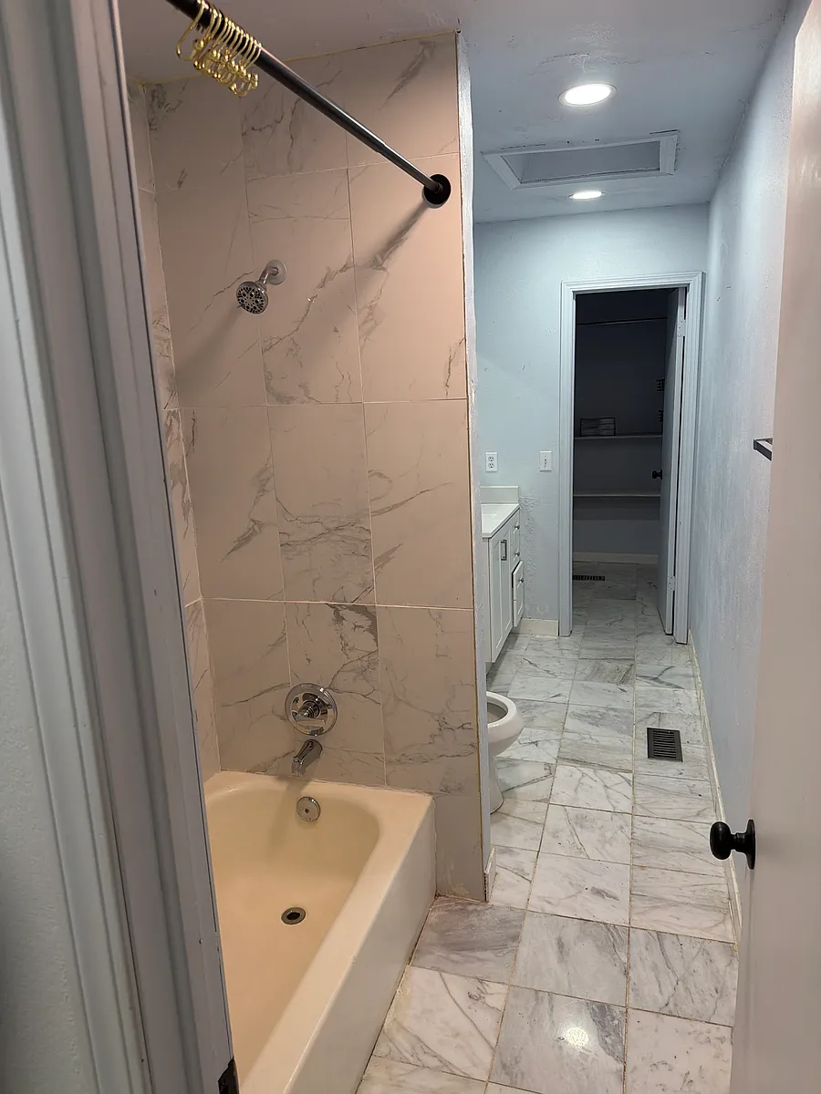 Building Photo - 514 NW 137th St #514