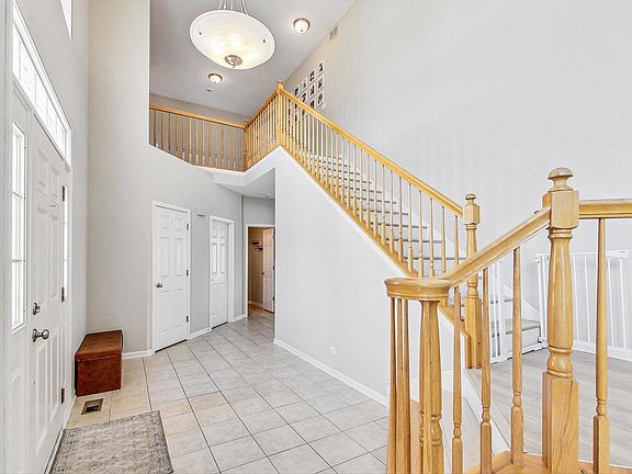 5th image of 1211 Beverly Dr