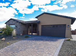 3215 Knight Way, Wickenburg, AZ 85390