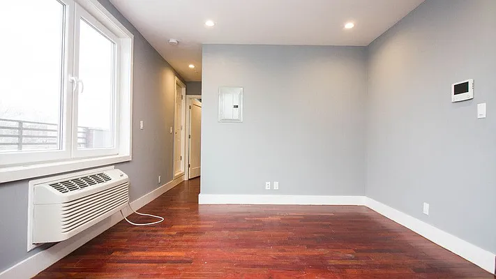 Rented by Nooklyn NYC LLC | media 18