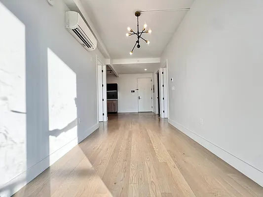 Rented by ERNY LLC | media 4