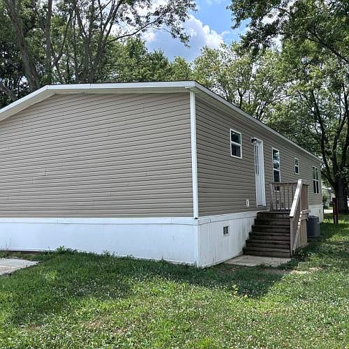 2nd image of 9901 State Road 3 #39