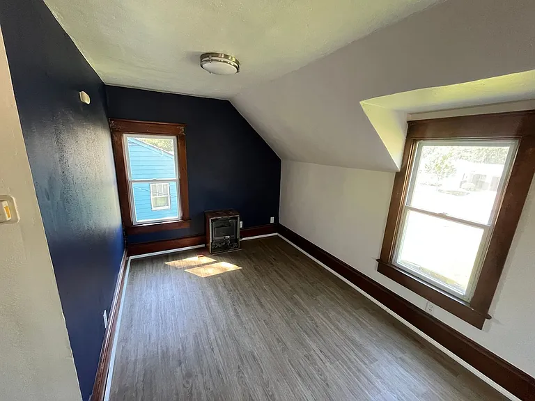 26351 W Mondovi St — Photo 5