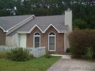41 Mulberry Ln APT B, New Bern, NC 28562