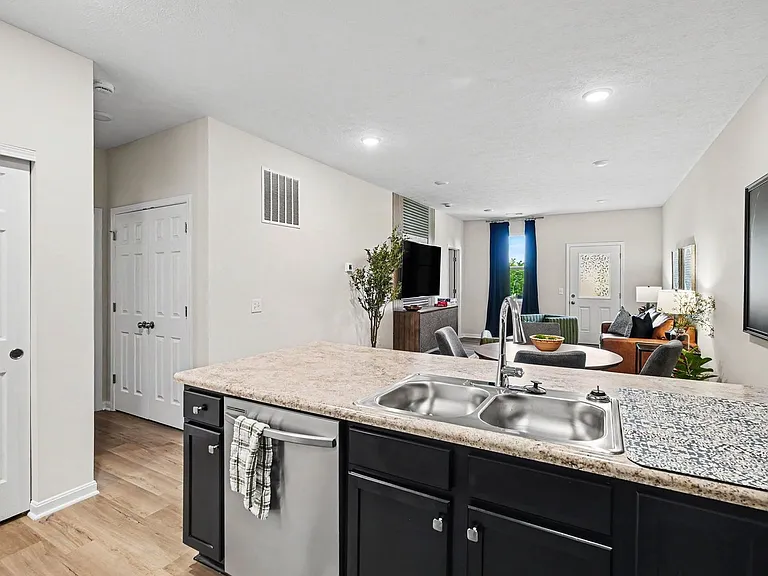 2504 Houston Rd — Photo 12