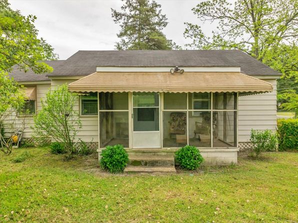 601 Travelers Rest Rd