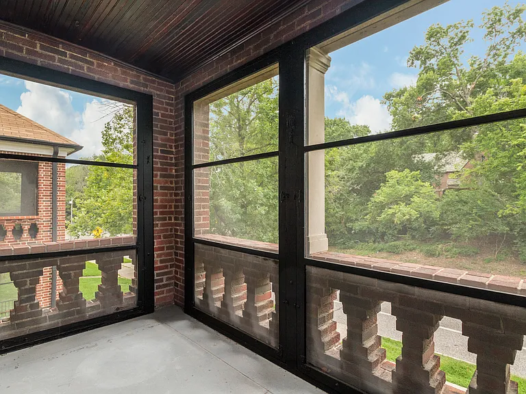 7307 Delmar Blvd #2W — Photo 27