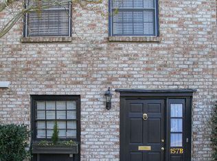 157 Queen St APT B, Charleston, SC 29401