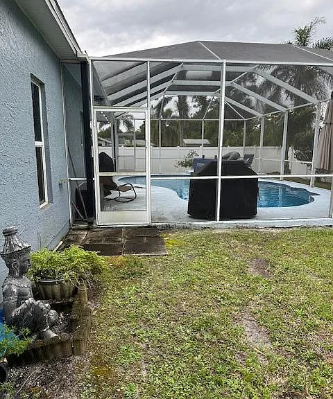261 SW De Gouvea Ter — Photo 21