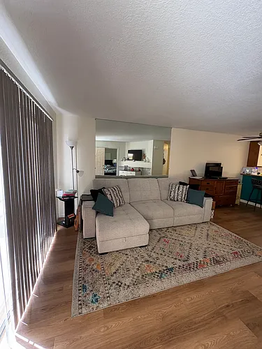 16 Aruba St Photo 1