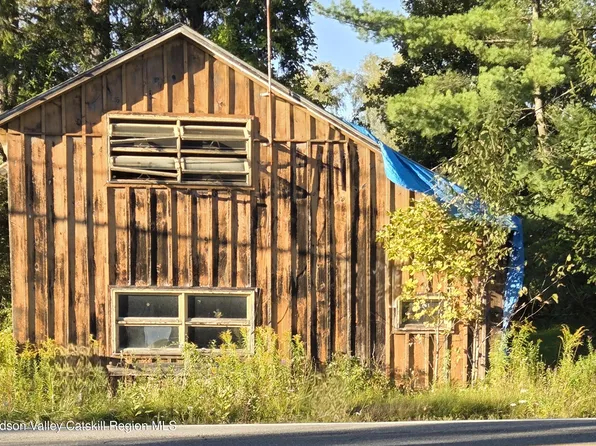 5956 New York 81, Greenville, NY 12083