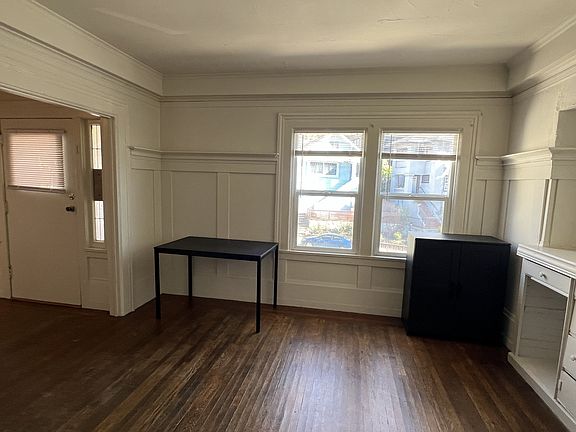 3rd image of 328 Santa Clara Ave #1
