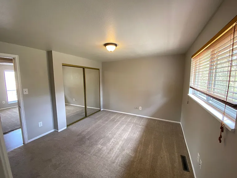 5609 Little Nell Ct — Photo 15