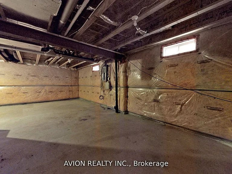 65 McCandless Ct — Photo 37