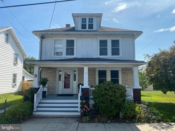 15 Milton Ave, Westminster, MD 21157