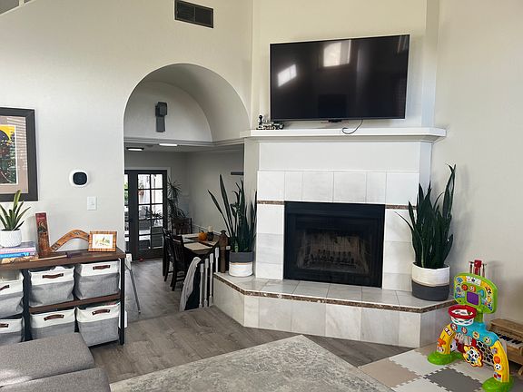 2nd image of 1106 Oceanaire Dr APT 13