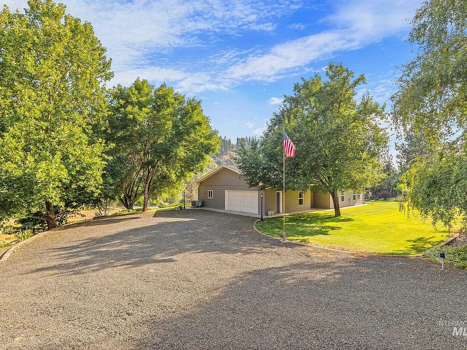 1st image of 1091 Cedar Ridge Rd