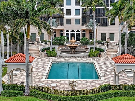 2nd image of 1060 Borghese LN #702