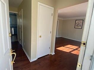 1341 Shenta Oak Dr, Norcross, GA 30093