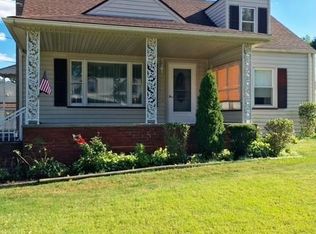 548 Spring St, Struthers, OH 44471