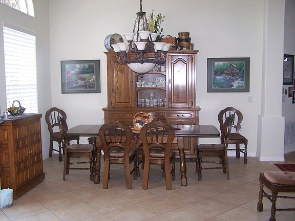 Dining Rm