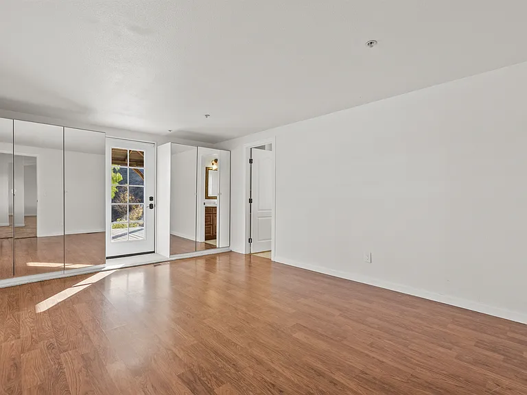 35401 Ridge Route Rd — Photo 27
