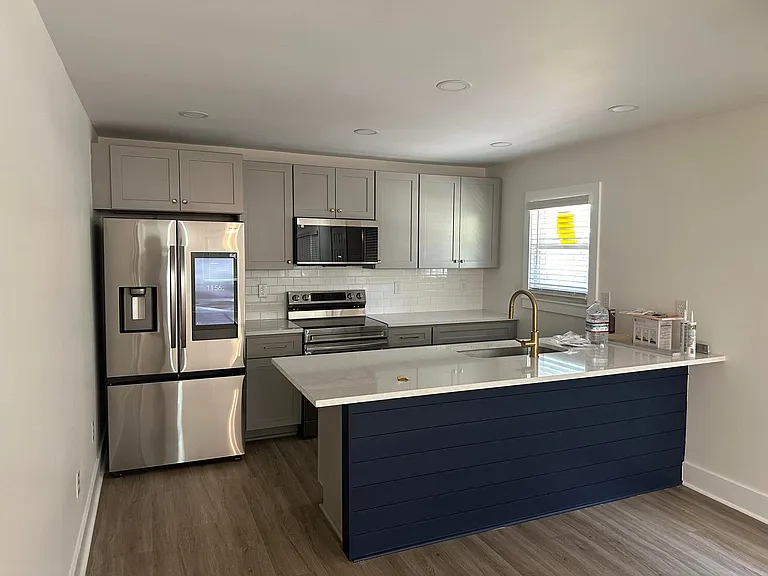 5464 Crown Ave — Photo 9