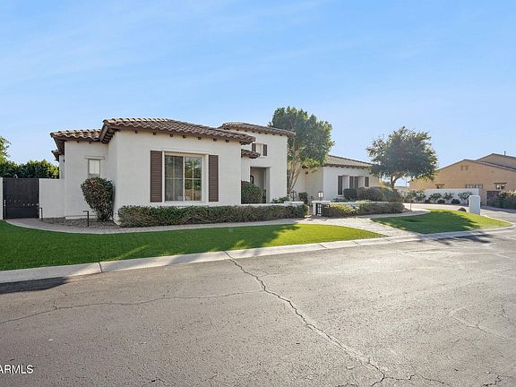 3rd image of 11479 N 87th Place