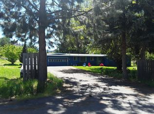 243 Theo Dr, Talent, OR 97540