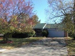 3411 Summerfield Dr, Indianapolis, IN 46214