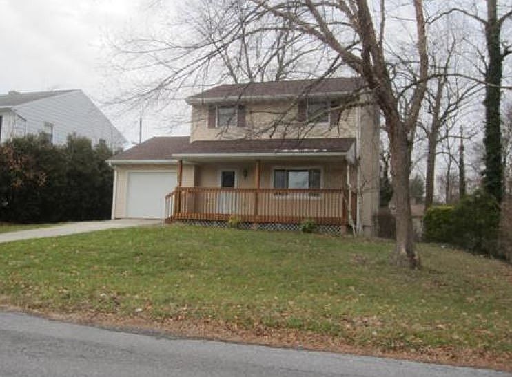 2nd image of 326 Parkview Rd
