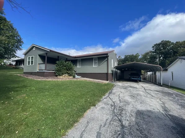 8139 Stonelick Rd, Maysville, KY 41056