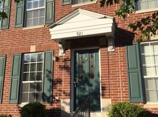 921 Rolling Thunder Dr, O'Fallon, MO 63368