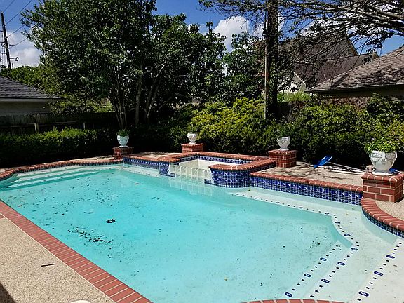 3rd image of 16311 Doverton Ln