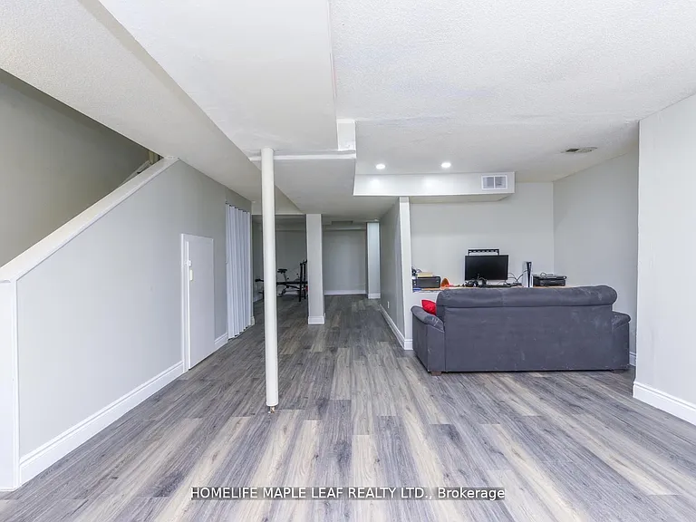 100 Alaskan Summit Ct W — Photo 20