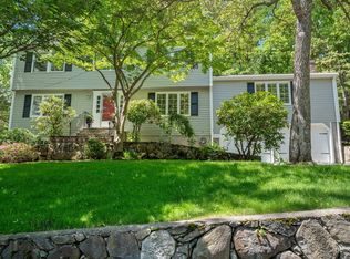141 Westgate Rd, Wellesley, MA 02481