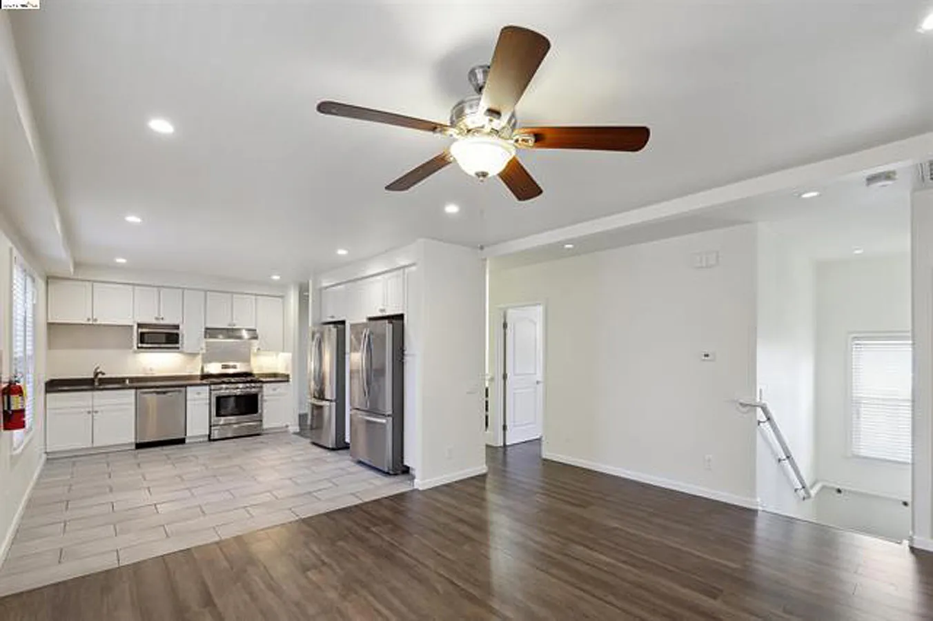 7 bed, 2000 sqft, $10,500 — Photo 2