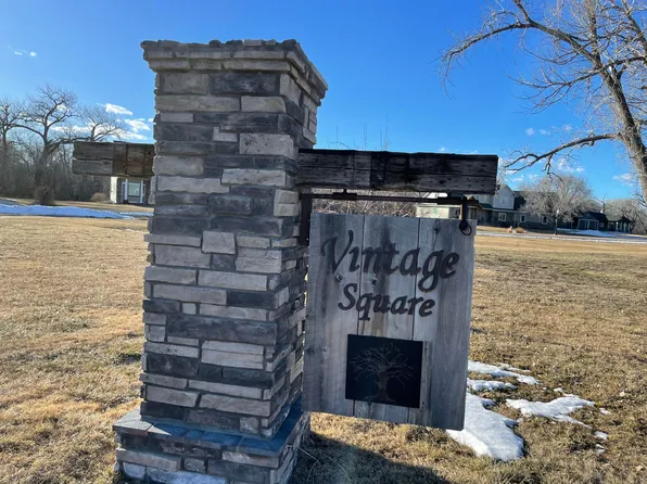 109 Rousseau Ave, Fort Pierre, SD 57532