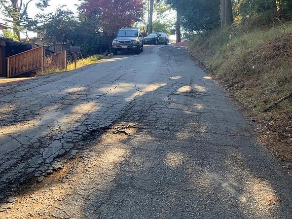 2nd image of 6825 Saroni Dr