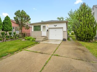 4173 Fordline Rd, Lincoln Park, MI 48146