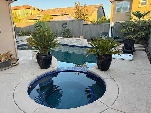 2nd image of 3530 Egret Dr